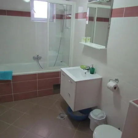 Appartement Kate - 200 M From Sea *